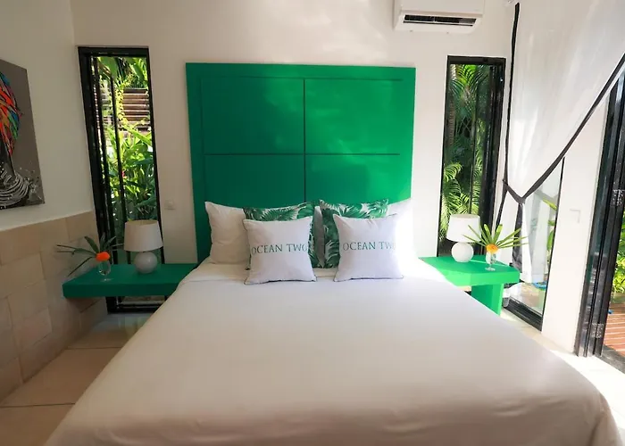 Ocean Two 3br Private Pool In Oberoi *