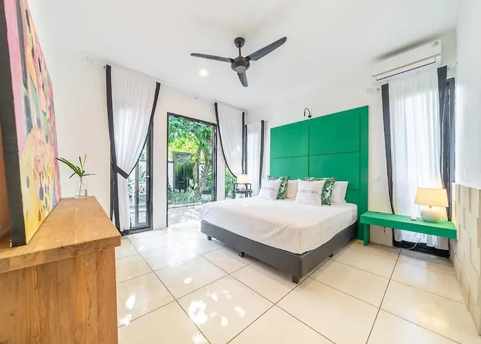 Ocean Two 3br Private Pool In Oberoi *